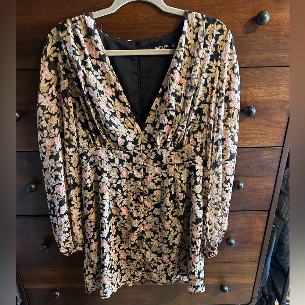 Nasty Gal Nothin’ Bud Love Floral Mini Dress Size 10 - Picture 2 of 10